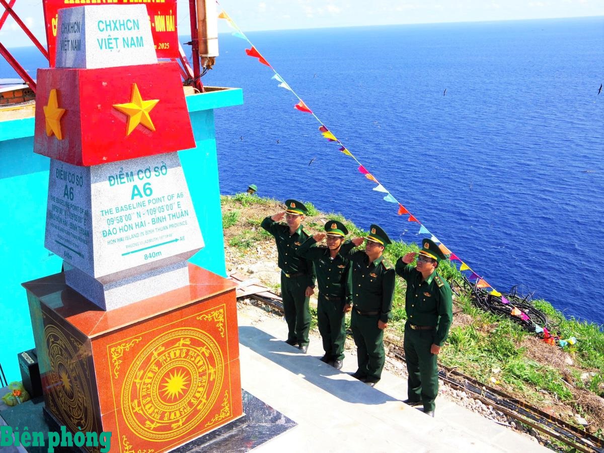 Điểm cơ sở A6 - Biểu tượng sáng ngời cho tinh thần bám biển, giữ đảo