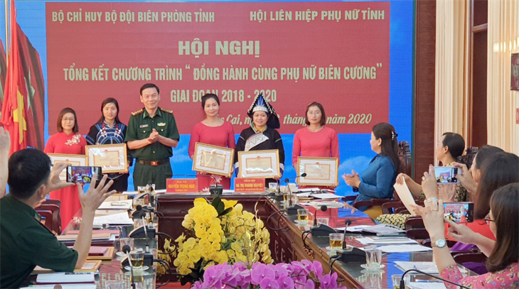 Tổng kết Chương trình Đồng hành cùng phụ nữ biên cương tại Lào Cai