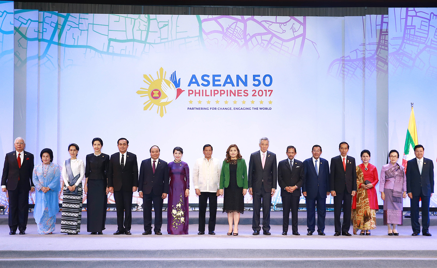 Nửa thế kỷ thành công qua nhiều thăng trầm của ASEAN