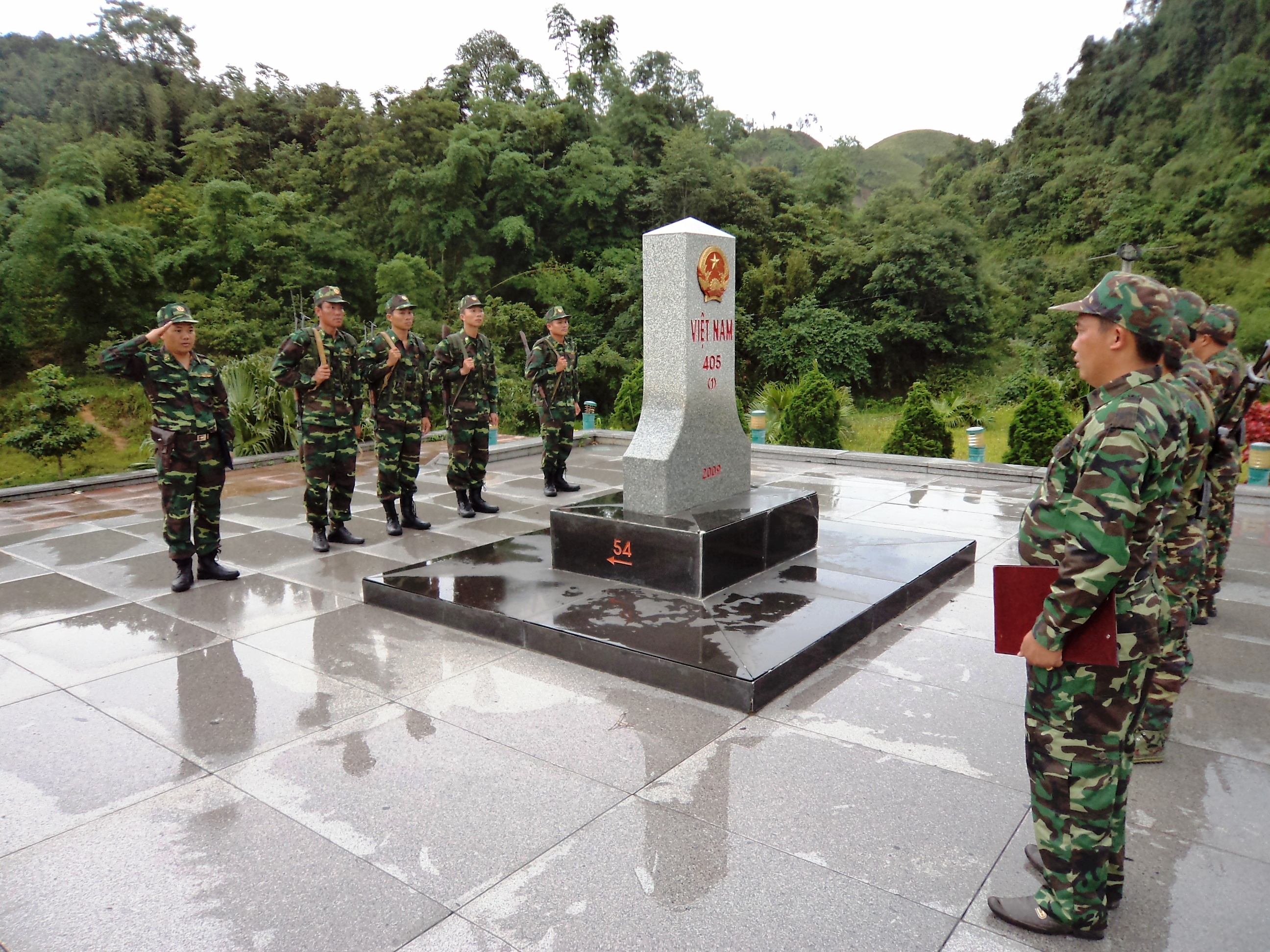 Sự thủy chung trước sau như một
