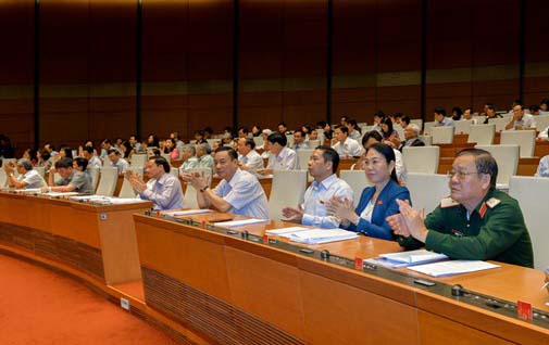 96,29% tổng số đại biểu đồng ý thông qua Luật Cảnh sát Biển Việt Nam