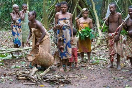 Cuộc sống của bộ tộc Baka ở rừng mưa nhiệt đới