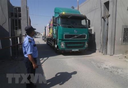 Israel chính thức mở lại cửa khẩu giao thương với Dải Gaza