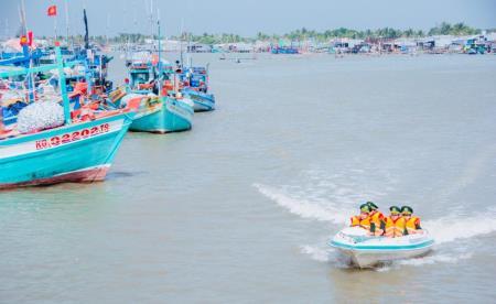 Nỗ lực gỡ cảnh báo thẻ vàng của Ủy ban châu Âu