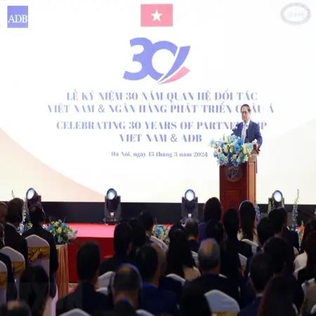 Thủ tướng: 30 năm tới hợp tác giữa Việt Nam và ADB sẽ hiệu quả hơn