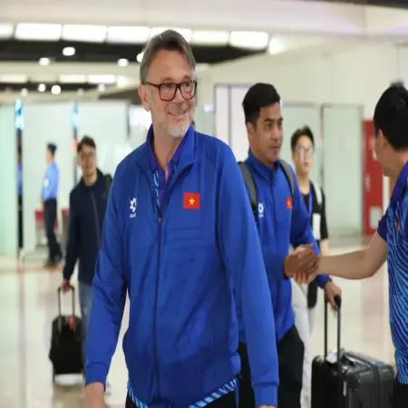 Đội tuyển Bóng đá Việt Nam đến Jakarta, chuẩn bị cho trận gặp Indonesia