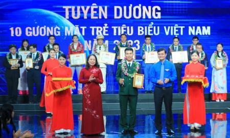 Trao Giải thưởng Gương mặt trẻ Việt Nam tiêu biểu năm 2023
