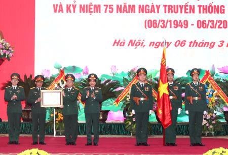 Công đoàn Quốc phòng đón nhận Huân chương Bảo vệ Tổ quốc hạng Ba