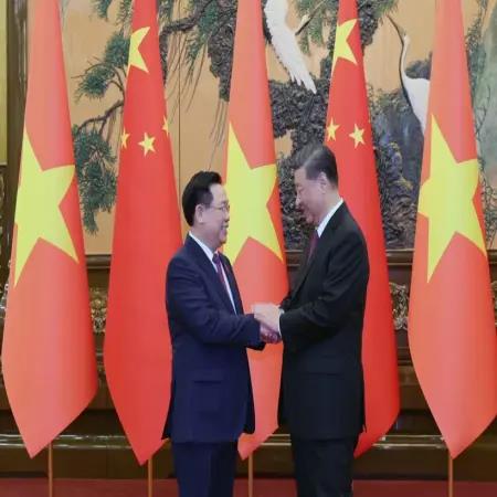Báo chí Trung Quốc đưa tin về chuyến thăm của Chủ tịch Quốc hội Vương Đình Huệ