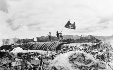 Chiến thắng Điện Biên Phủ - Bản anh hùng ca bất diệt trong thời đại Hồ Chí Minh