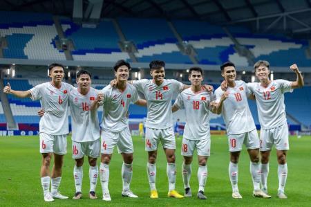 Bước khởi đầu nhiều cảm xúc của U23 Việt Nam