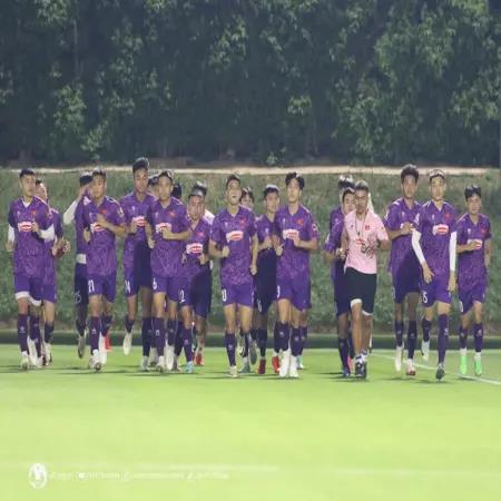 Đội tuyển U23 Việt Nam có buổi tập đầu tiên trên đất Qatar