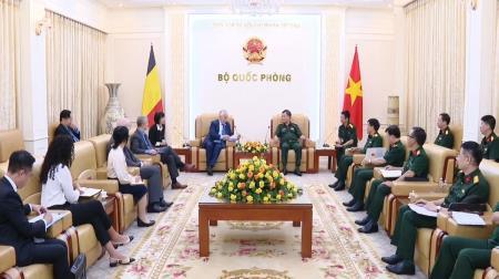 Việt Nam và Bỉ thúc đẩy hợp tác khắc phục hậu quả sau chiến tranh tại Việt Nam
