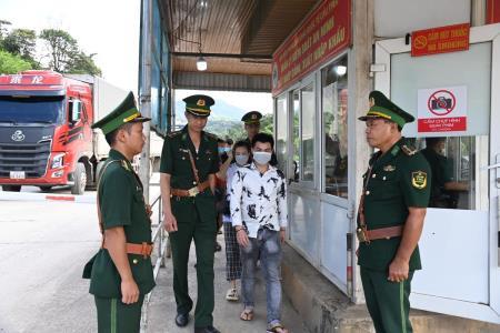 Giải cứu 7 nạn nhân bị lừa làm việc tại đặc khu kinh tế Bò Kẹo (Lào)