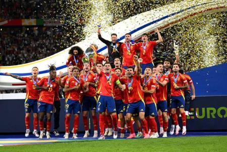 Đội tuyển Tây Ban Nha vô địch EURO 2024: Ngai vàng cho những người xứng đáng nhất