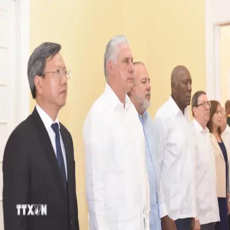 Chủ tịch Cuba cùng đoàn đại biểu cấp cao tới viếng Tổng Bí thư Nguyễn Phú Trọng