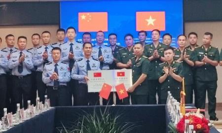Hội đàm, tuần tra bảo vệ biên giới Việt Nam - Trung Quốc, Việt Nam - Lào