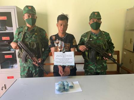 BĐBP Sơn La bắt giữ đối tượng vận chuyển trái phép chất ma túy
