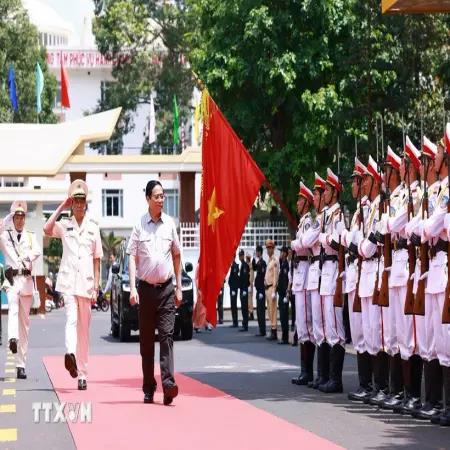 Thủ tướng Phạm Minh Chính thăm các lực lượng vũ trang tỉnh Đắk Lắk