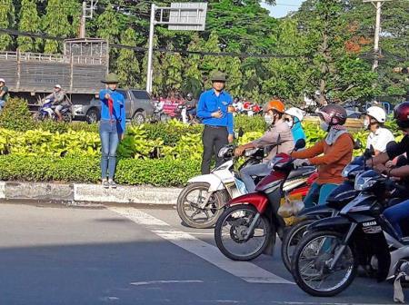 Xây dựng văn hoá giao thông