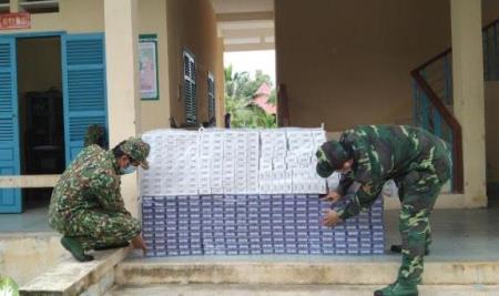 Chặn thuốc lá lậu trên biên giới Tây Nam bộ
