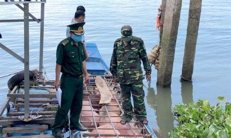An Giang phát hiện, tiêu hủy trên 2,2 tấn lợn nhập lậu từ Camphuchia về Việt Nam