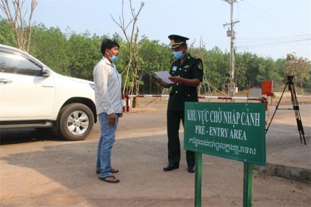 Gác lại ngày trọng đại, người lính trẻ Biên phòng quyết tâm chống dịch nơi tuyến đầu