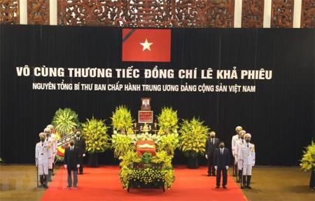 Đại sứ quán Việt Nam tại nhiều nước tiễn đưa nguyên Tổng Bí thư Lê Khả Phiêu
