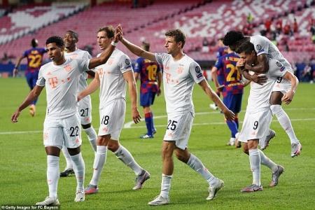 Bayern Munich đi vào lịch sử với loạt kỳ tích sau trận hủy diệt Barcelona