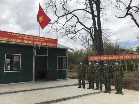 Lá chắn thép phòng, chống dịch Covid-19 trên tuyến biên giới Tây Nguyên