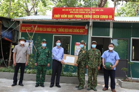 Bí thư Tỉnh ủy Đắk Lắk kiểm tra công tác phòng, chống dịch Covid-19 trên biên giới