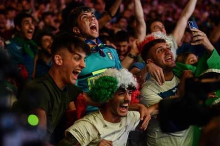 EURO 2020: Giải đấu đáng nhớ bất chấp đại dịch Covid-19