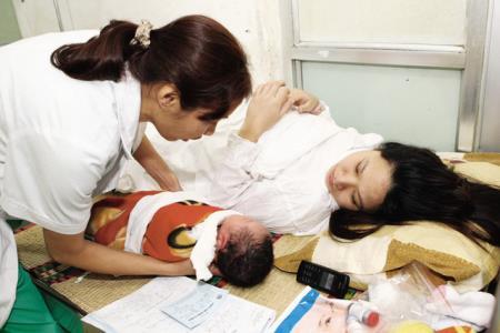 Những yếu tố ảnh hưởng đến mức sinh ở Việt Nam
