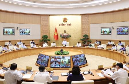 Thủ tướng: Chống dịch quyết liệt hơn để bảo đảm an toàn cho nhân dân