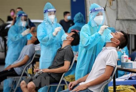 Ngày 18-8, Việt Nam ghi nhận 8.800 ca mắc mới, 298 ca tử vong