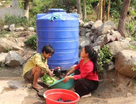 Thấy gì từ những con số?