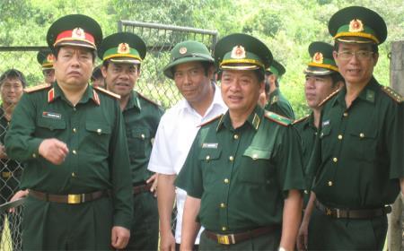 Bài ca người anh hùng trên mặt trận Đường 9 - Nam Lào