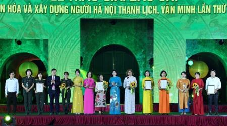 Sôi nổi các hoạt động kỷ niệm 68 năm Ngày Giải phóng Thủ đô Hà Nội