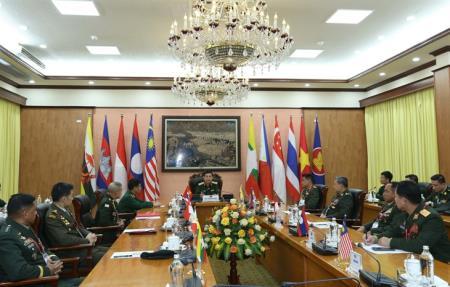Thúc đẩy hợp tác giữa Quân đội các nước ASEAN