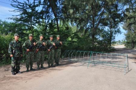 Dựng lũy thép trên biên giới Hà Tiên