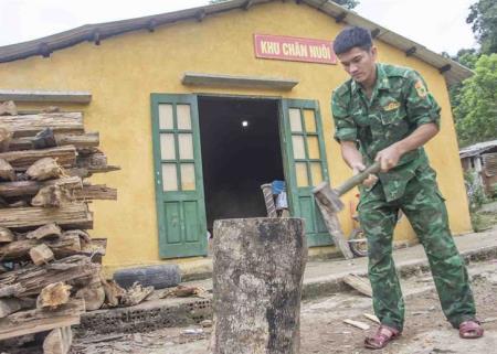 Hành trang cuộc sống của chàng lính trẻ