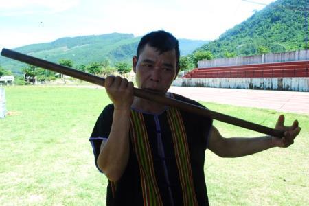Người lưu giữ tiếng sáo Ve