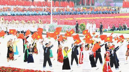 Bài học về phát huy sức mạnh đại đoàn kết toàn dân tộc trong xây dựng và bảo vệ chính quyền cách mạng