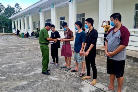 Toàn bộ 40 người trốn khỏi casino ở Campuchia được trở về địa phương