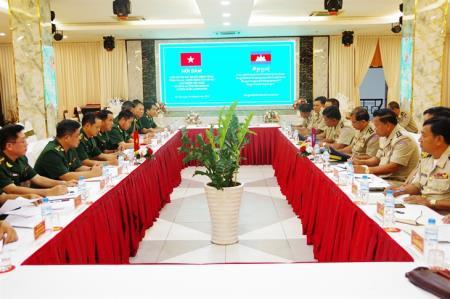 BĐBP Gia Lai hội đàm với lực lượng Công an và Hiến binh tỉnh Rattanakiri