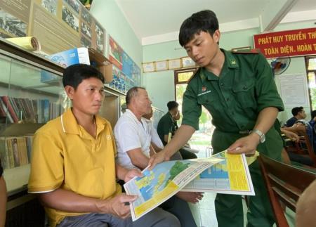 Tuyên truyền, vận động ngư dân bảo vệ đường ống dẫn khí trên biển