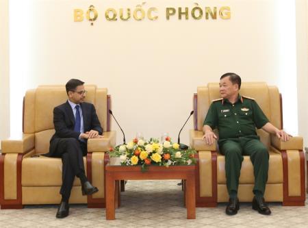 Thượng tướng Hoàng Xuân Chiến tiếp Đại sứ Đặc mệnh toàn quyền Cộng hòa Ấn Độ tại Việt Nam
