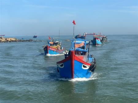 Quảng Ngãi: Ngư dân Bình Thạnh tổ chức Lễ Cầu Ngư