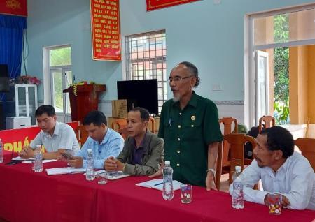 Tháo gỡ những khó khăn, vướng mắc và thống nhất thực hiện chính sách đối với người có uy tín