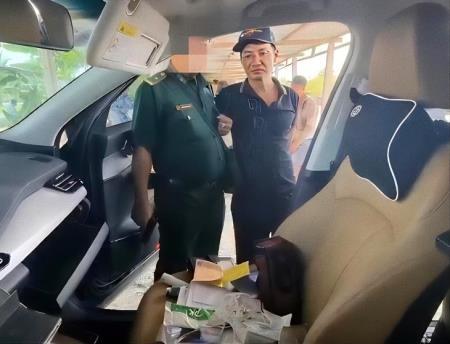 Bắt giữ đối tượng trong đường dây vận chuyển hơn 1kg ma túy qua Australia